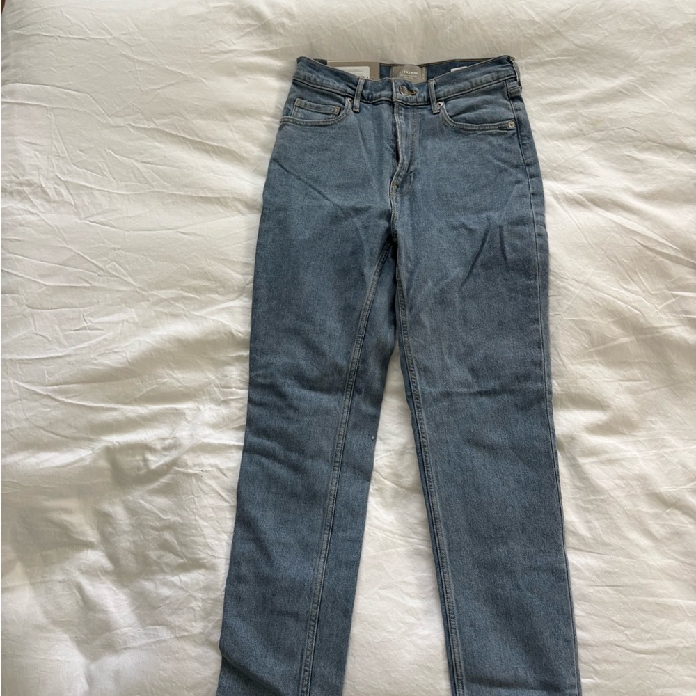 Everlane Women's Straight Leg Jeans in Blue